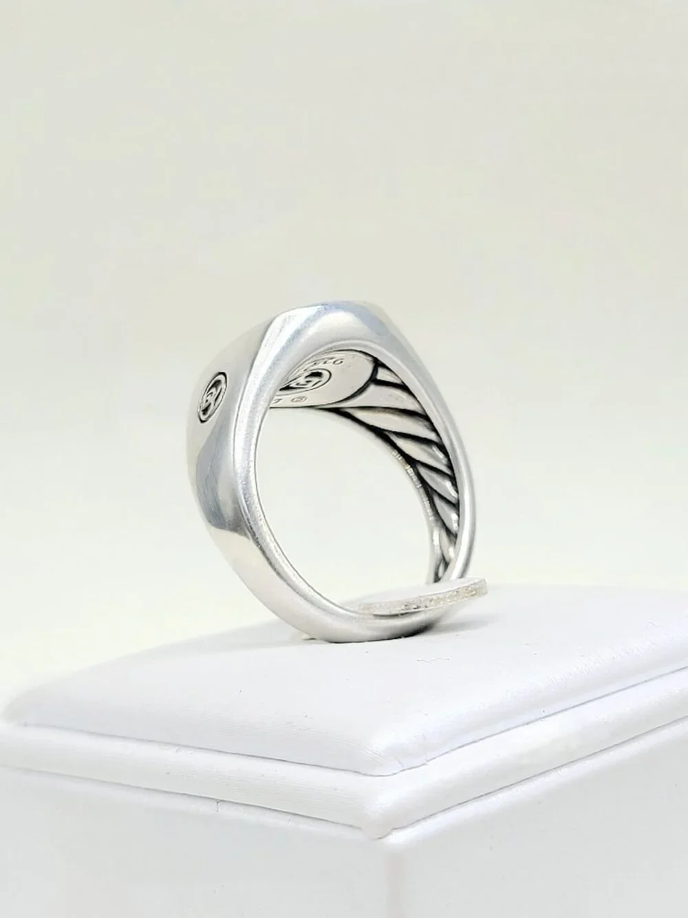 David Yurman Exotic Stone Signet Ring w/ Black Onyx - 16.5mm - Size 12.5